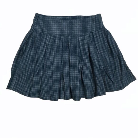 Zara Plaid Mini Skirt   - Picture 2 of 6